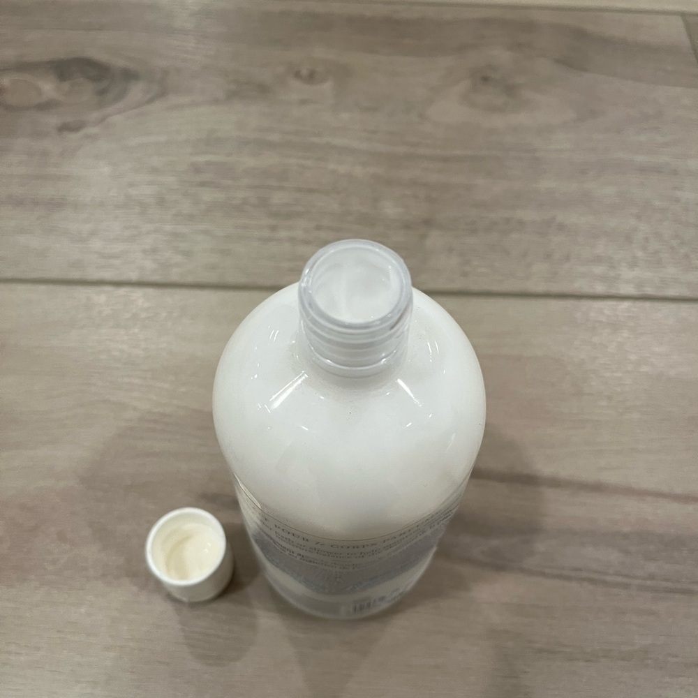 CRABTREE & EVELYN NANTUCKET BRIAR SCENTED BODY LOTION 16.9 OZ. 75% FULL - Picture 3 of 4